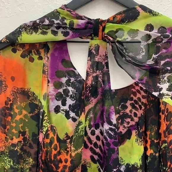 Diane Von Furstenberg Multi Print Marroca Silk Scarf Top Size 2 - Picture 5 of 6